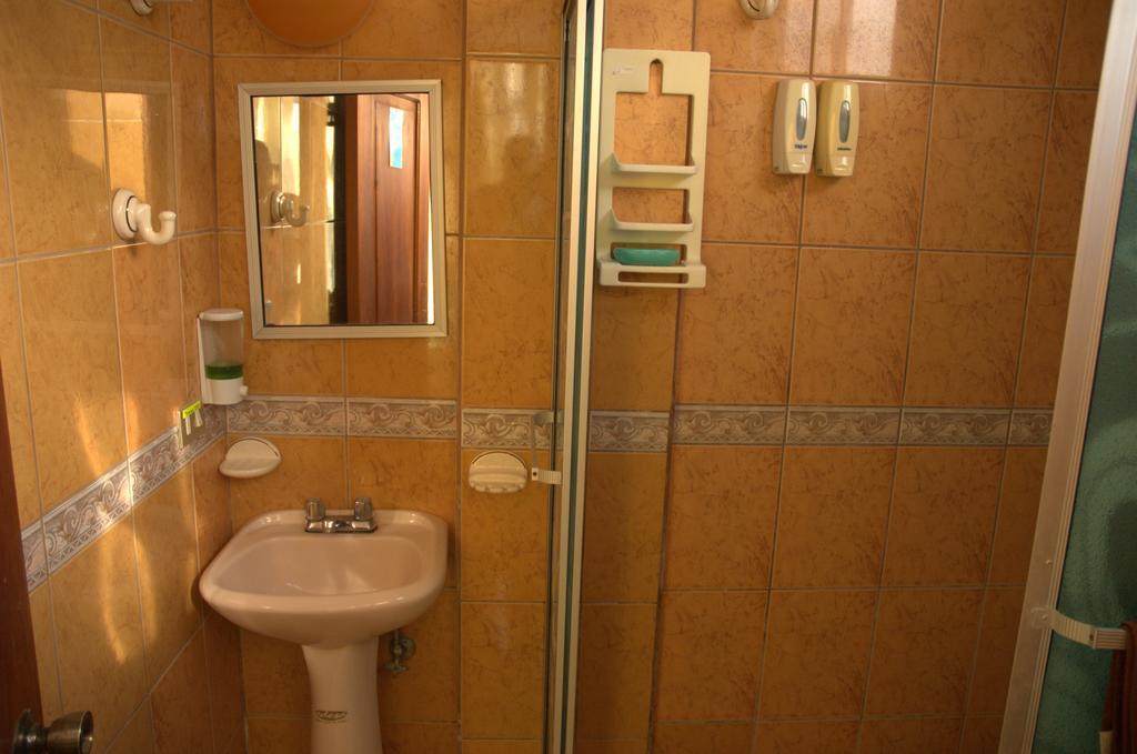 Hostal La Isla Del Descanso 比亚米尔港 外观 照片