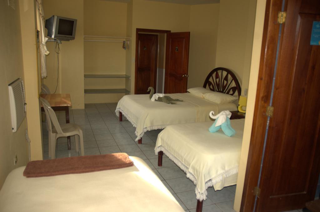 Hostal La Isla Del Descanso 比亚米尔港 外观 照片