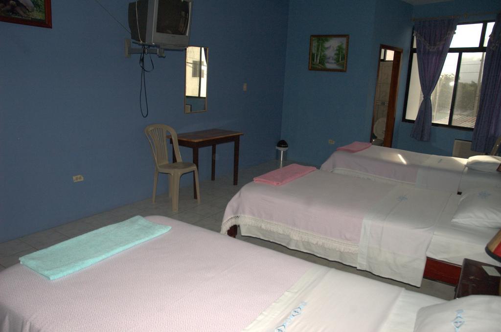 Hostal La Isla Del Descanso 比亚米尔港 外观 照片