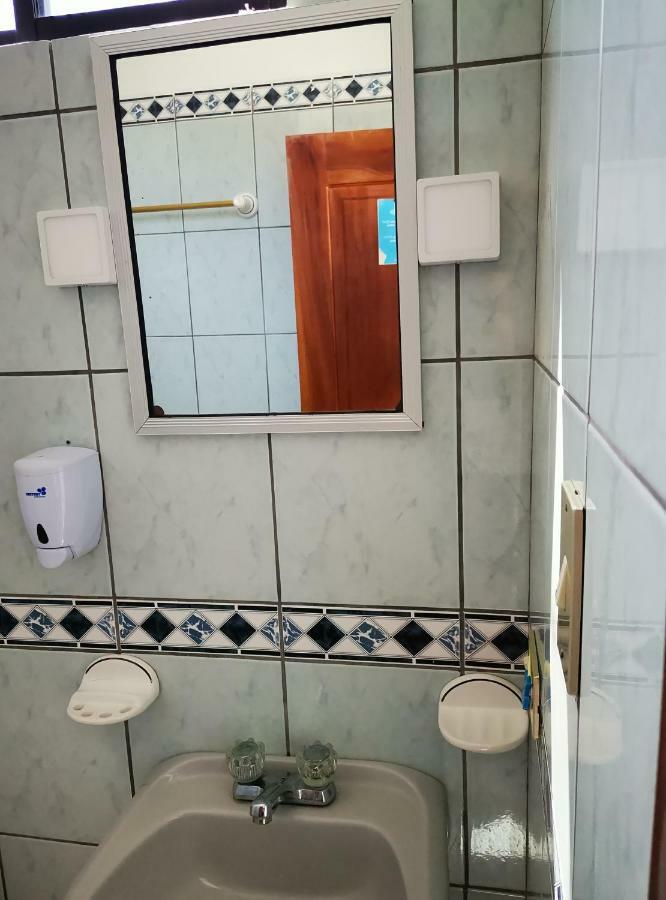 Hostal La Isla Del Descanso 比亚米尔港 外观 照片